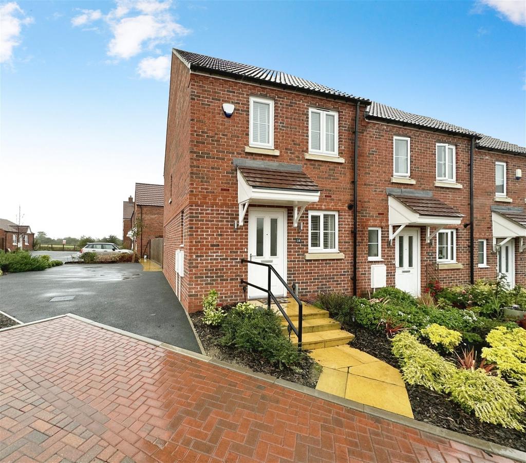 Mancetter Close, Kirby Muxloe 2 bed end of terrace house for sale £