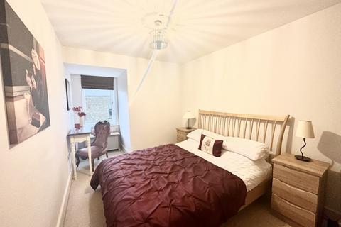 1 bedroom ground floor flat for sale, St. Brides Hill, Saundersfoot, Pembrokeshire, SA69