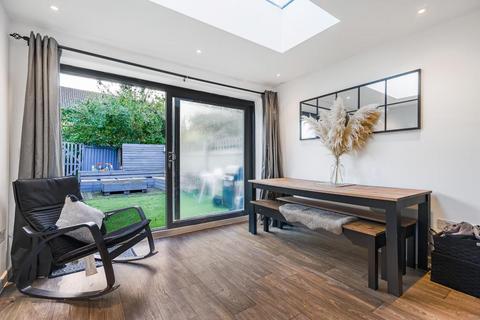 18 Allder Close, Abingdon, OX14 1YG