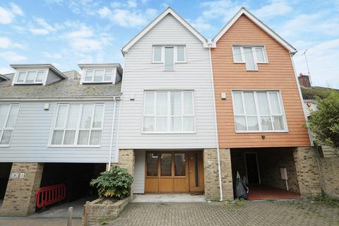 3 bedroom terraced house for sale, The Pathway, Broadstairs, CT10