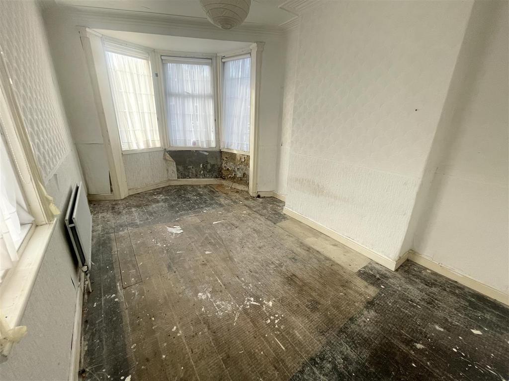Bedroom no. 1