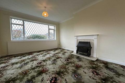 2 bedroom bungalow for sale, Silverwood Avenue, Wharfedale, Filey