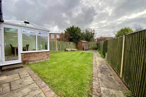 2 bedroom bungalow for sale, Westfield Close, Polegate, East Sussex, BN26