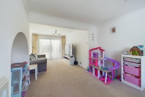 12 Bells Lane, Hoo, Rochester, ME3 9HT
