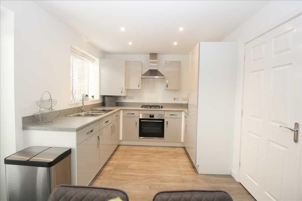 Kitchen - Dining