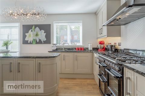 10 Barrow Brook Close, Clitheroe, BB7 9UN