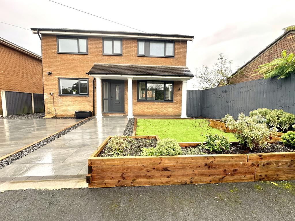 Ash Close, Elswick PR4 3 bed detached house for sale £299,999