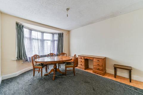 23 Mayfield Crescent, Thornton Heath, CR7 6DH