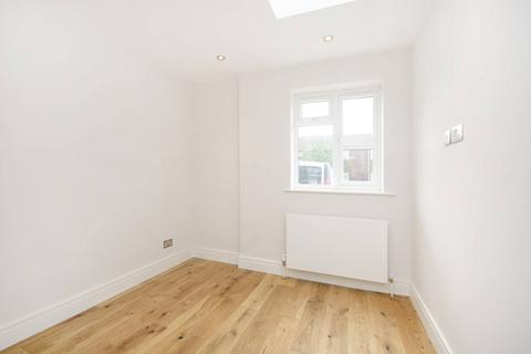 1 bedroom flat to rent, Station Road, Hendon, London, NW4