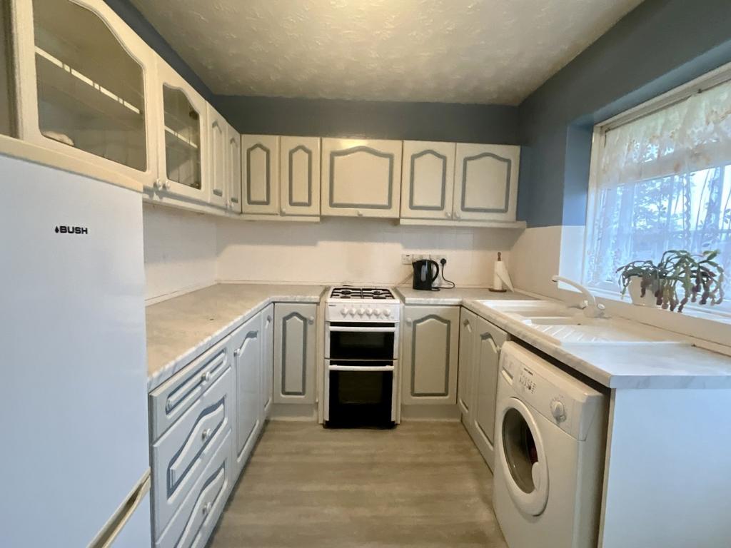 Holland Park Drive, Jarrow, Tyne and Wear, NE32 2 bed semidetached bungalow for sale £170,000