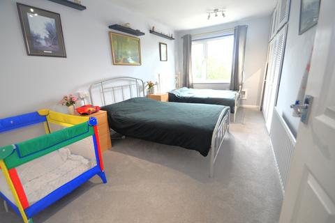 537 Topsham Road, Exeter, EX2 7DL