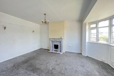 64 Walden Way, Ilford, IG6 3BH