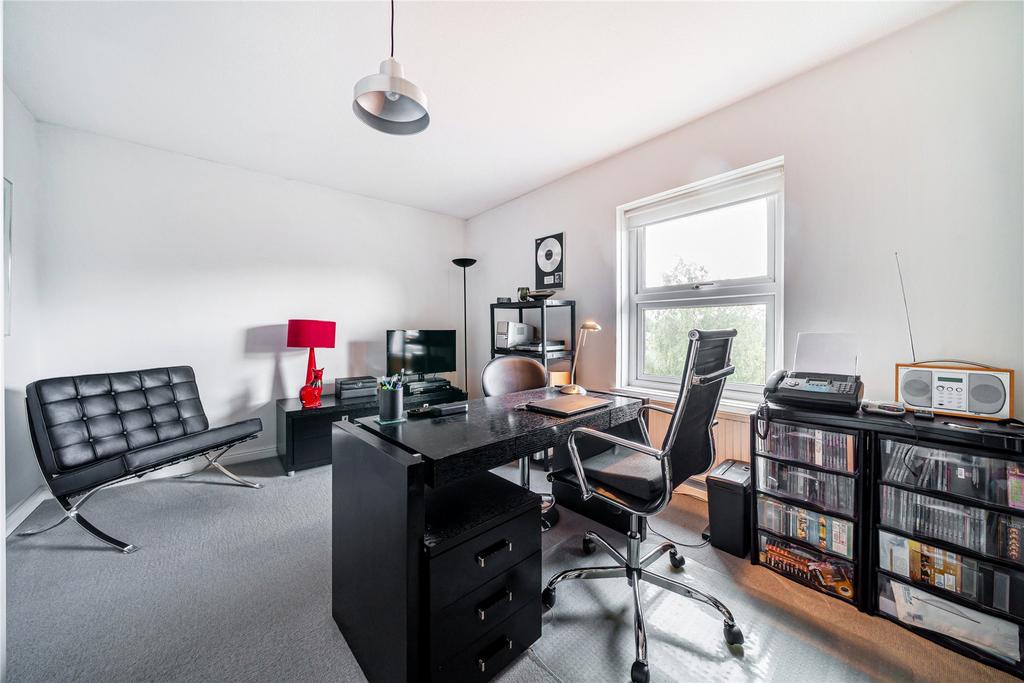 Study/Third Bedroom