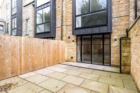 4 bedroom house to rent, Linton Springs Mews, Sicklinghall Road, Wetherby, LS22