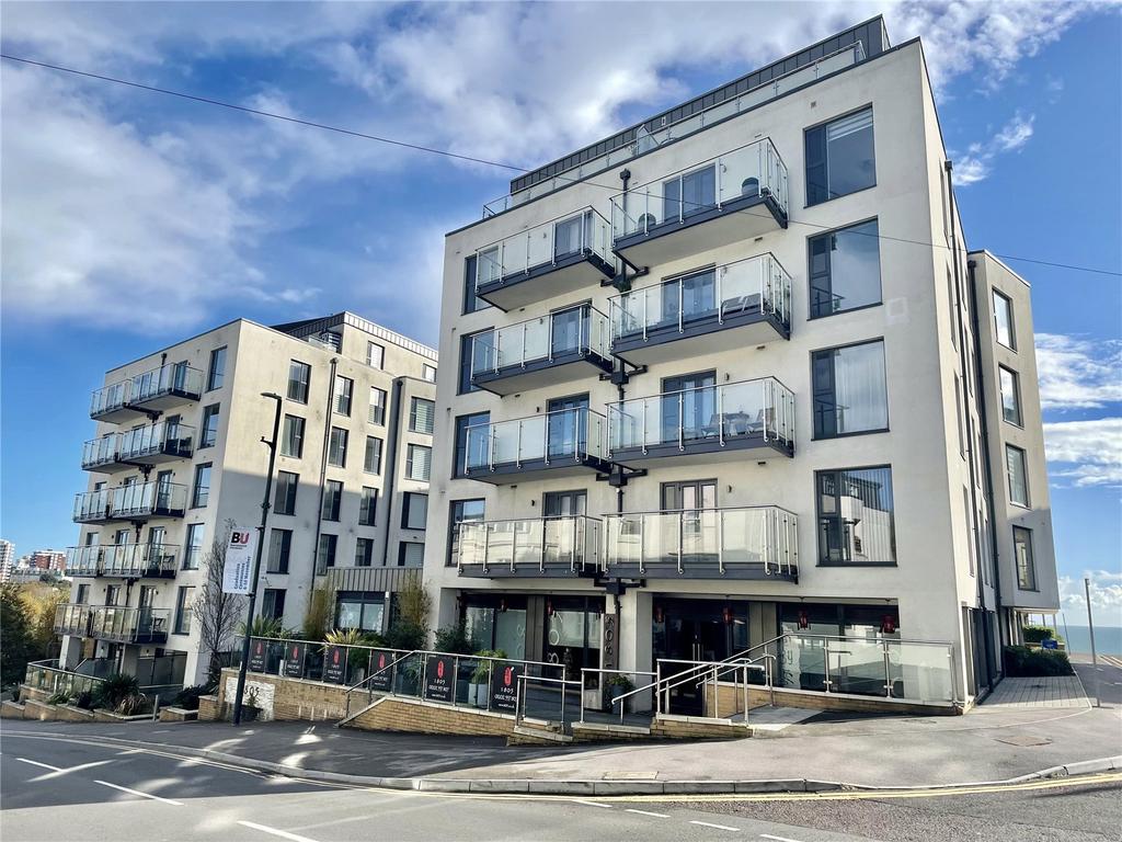 Beacon Road, Bournemouth, BH2 3 bed apartment £1,500 pcm (£346 pw)
