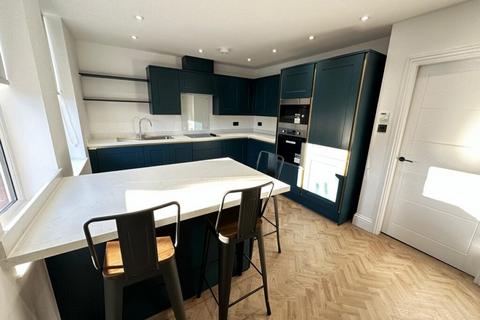 undefined, Flat 2, Claremont Drive, Headingley, Leeds, LS6 4ED