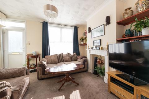 2 bedroom terraced house for sale, College Road, Ramsgate, CT11