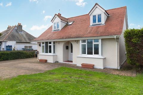 4 bedroom detached house for sale, Route Carre, St. Sampson, Guernsey