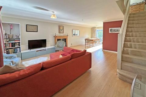 10 Pound Close, Topsham, Exeter, EX3 0ND