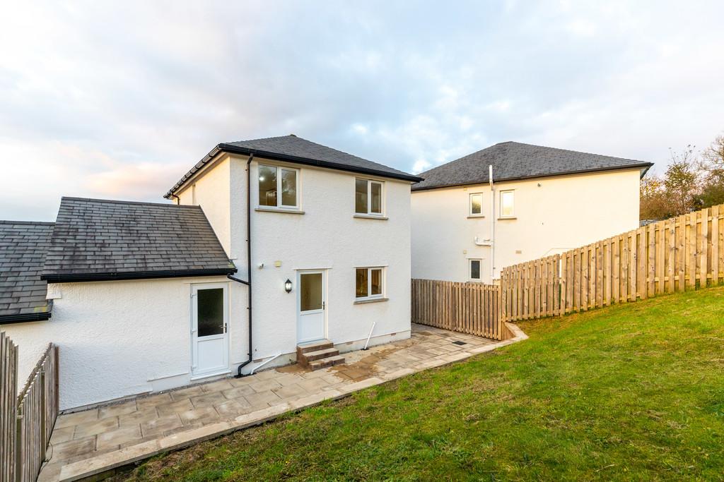 Rear Aspect
