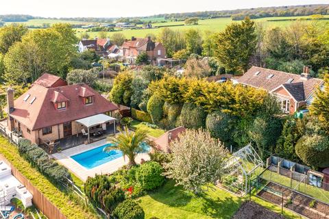 The Hollies Arundel Road, Castle Goring, Worthing, BN13 3UA