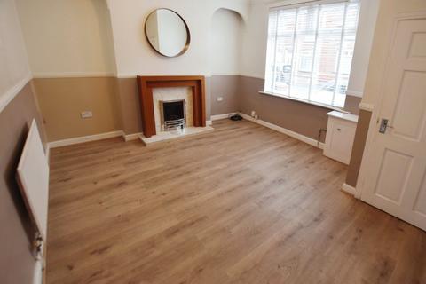 2 bedroom terraced house to rent, Kendal Road, Bolton, Greater Manchester, BL1