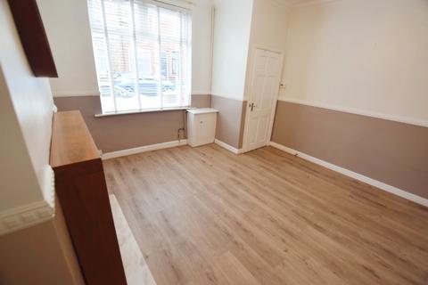 2 bedroom terraced house to rent, Kendal Road, Bolton, Greater Manchester, BL1