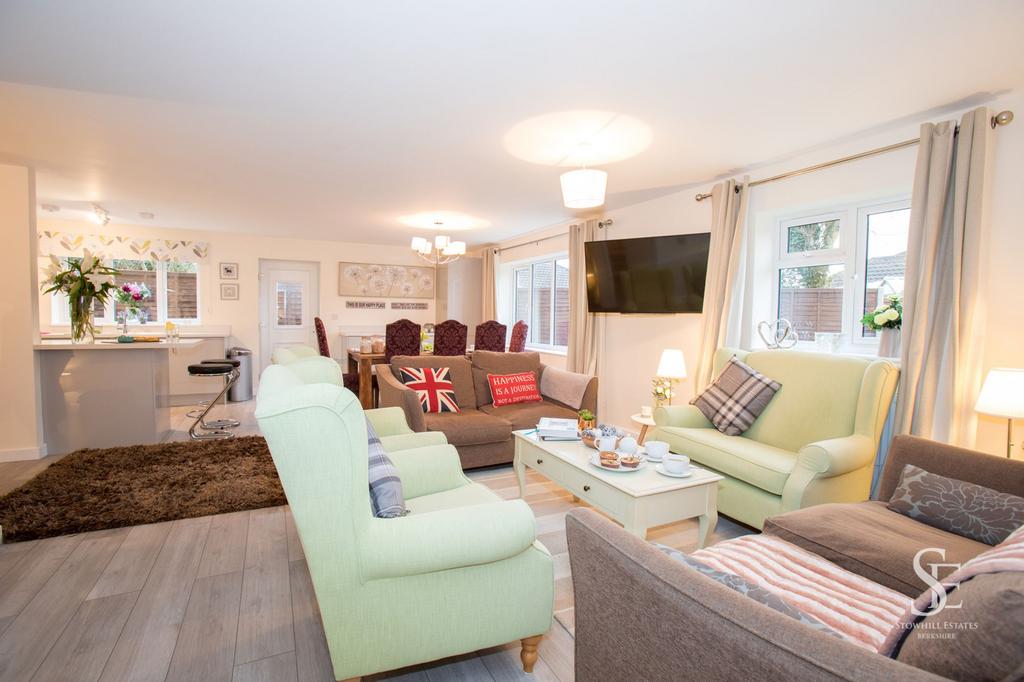 Living / Dining area