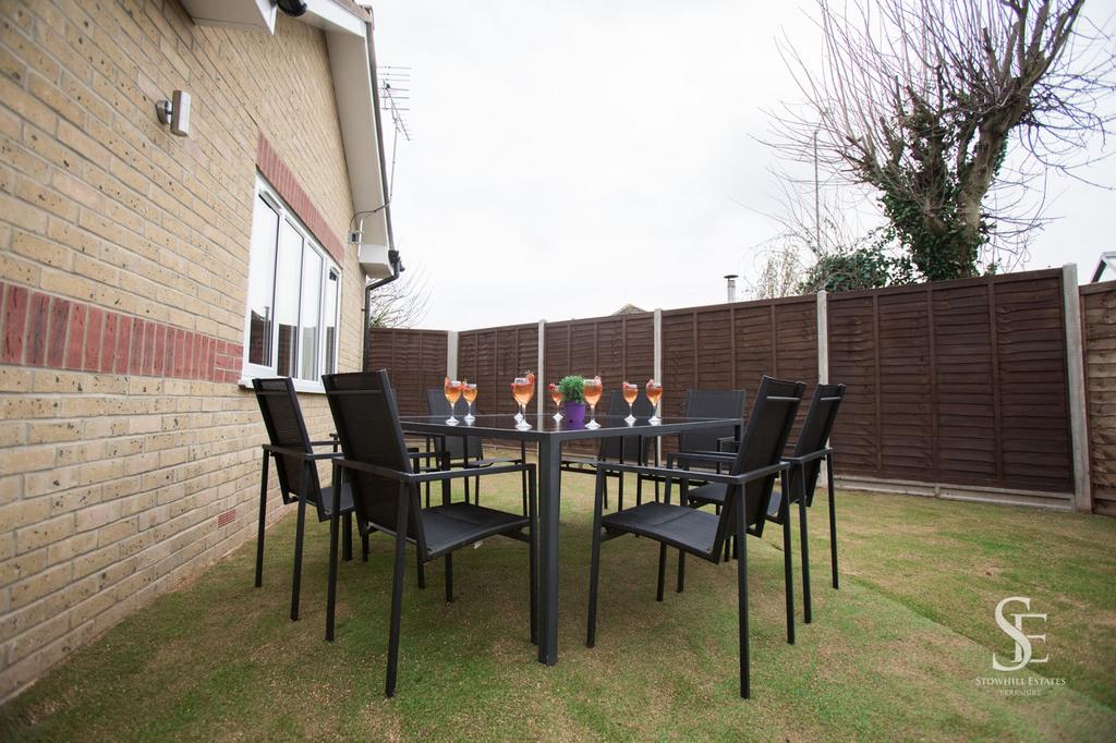 Garden / Seating area