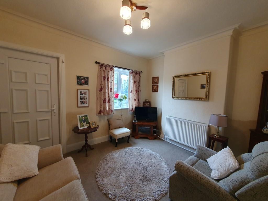 Birches Lane, Lostock Green, Northwich 2 bed semidetached house for