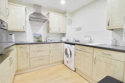 1 bedroom apartment for sale - The Street, Swindon