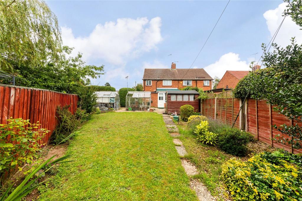 Sandy Lane, Southmoor, Abingdon, Oxfordshire, OX13 2 bed semidetached