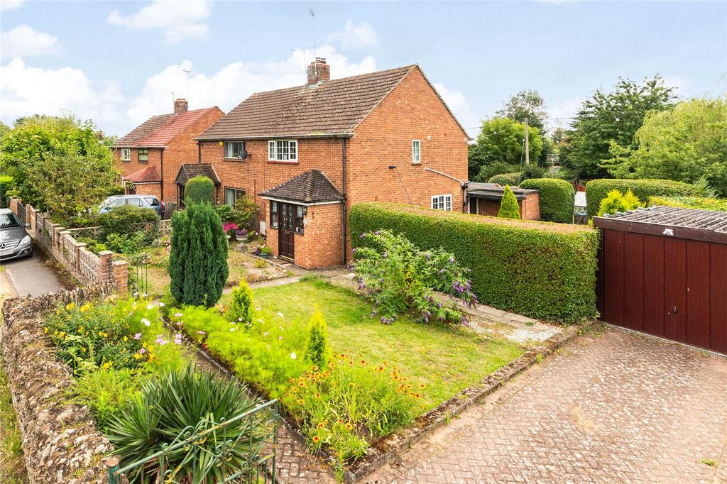 Sandy Lane, Southmoor, Abingdon... 2 bed semidetached house for sale