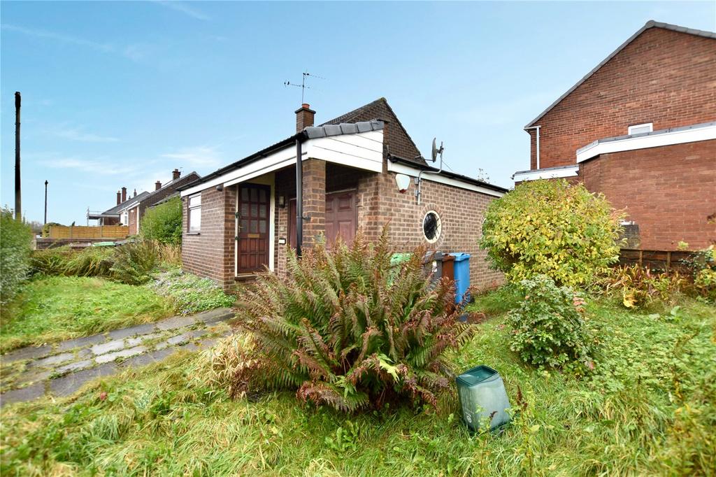 Trent Road, High Crompton, Shaw, Oldham, OL2 1 bed semidetached
