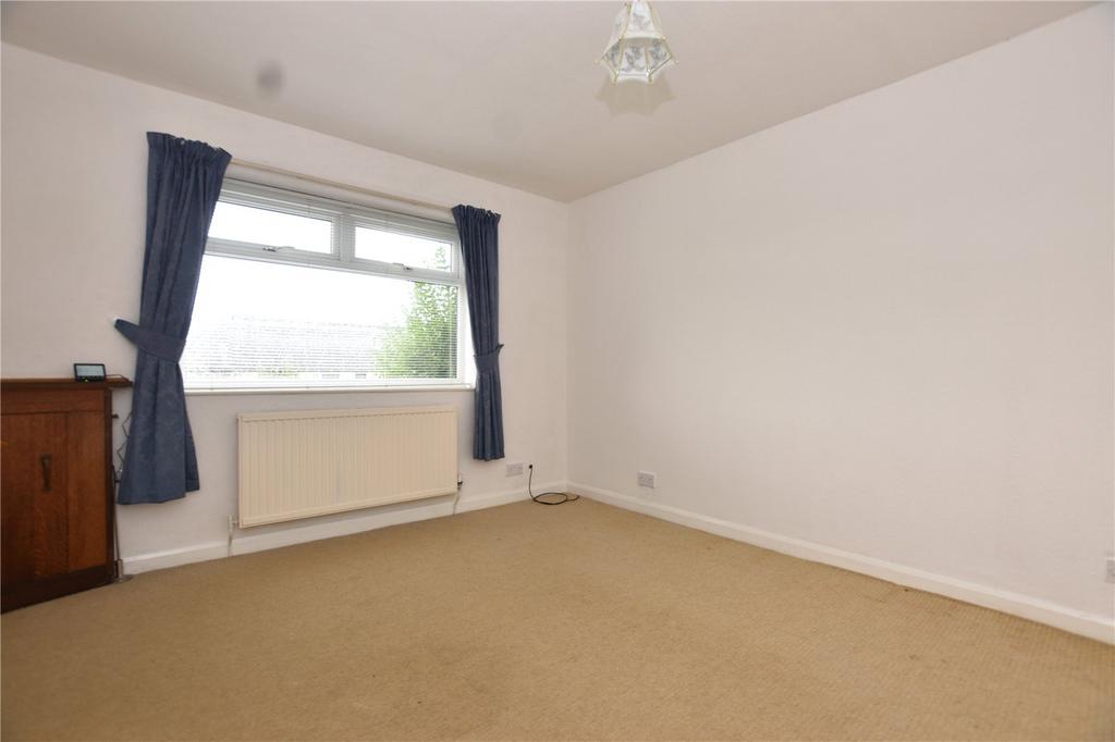 Trent Road, High Crompton, Shaw, Oldham, OL2 1 bed semidetached
