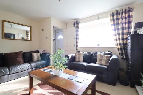 40 Cheslyn Close, Luton, LU2 8UA