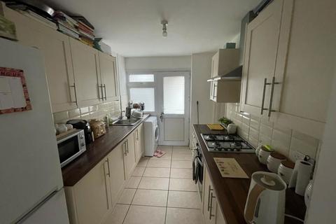2 bedroom terraced house for sale - The Woodlands, Nuneaton, Warwickshire, CV10 0SY