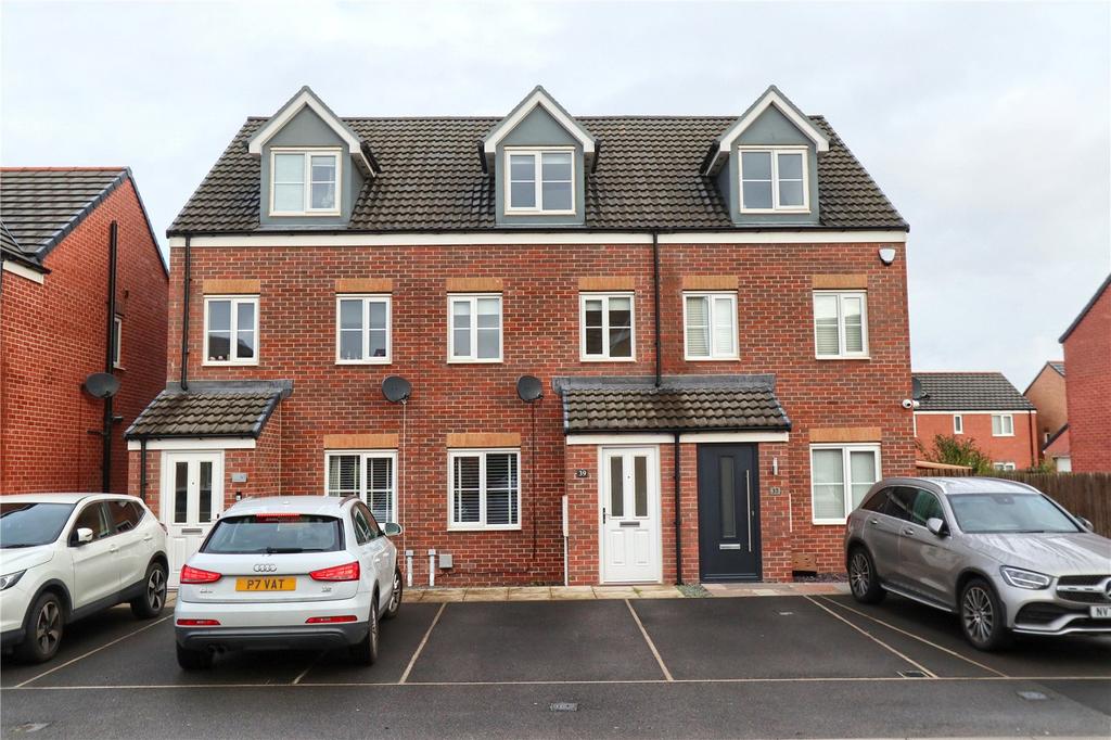 Bourne Morton Drive, Ingleby Barwick 3 bed terraced house £875 pcm (£