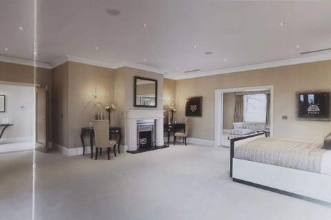 6 bedroom detached house to rent, Broad Walk,Winchmore Hill, North London