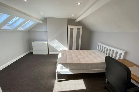 5 bedroom house share to rent, 17 College Street, Broomhill