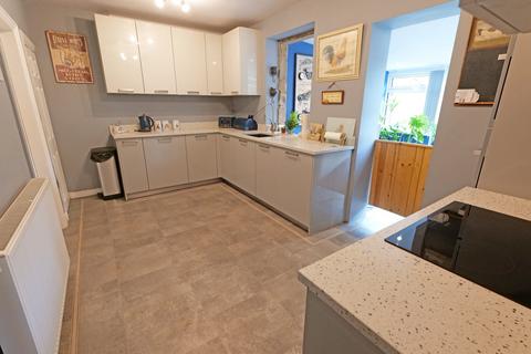 3 Springfield Avenue, Earby, Barnoldswick, BB18 6SA
