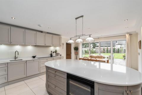 70 Alderbrook Road, Solihull, B91 1NR