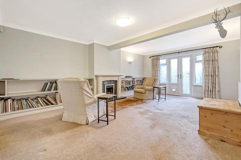 37 Baldocks Road, Theydon Bois, Epping, CM16 7EB
