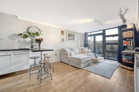 159 Maltings Close, London, E3 3TE