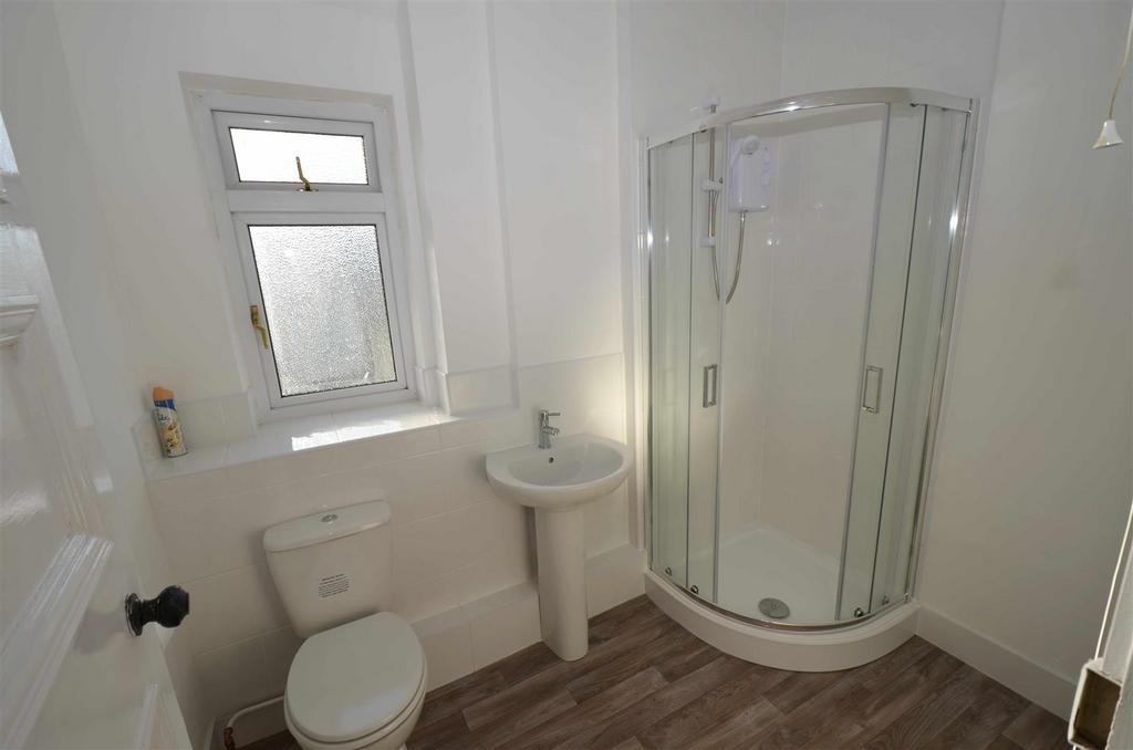 Shower room.jpg