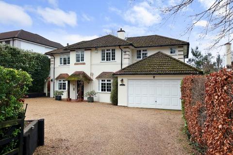 Harbourne Guildford Road, Fetcham, Leatherhead, KT22 9DP