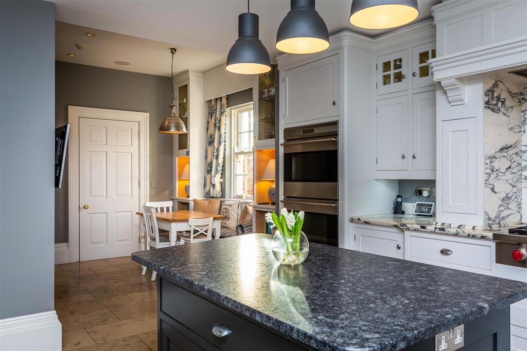 54b Sunderland Street, Tickhill-25.jpg