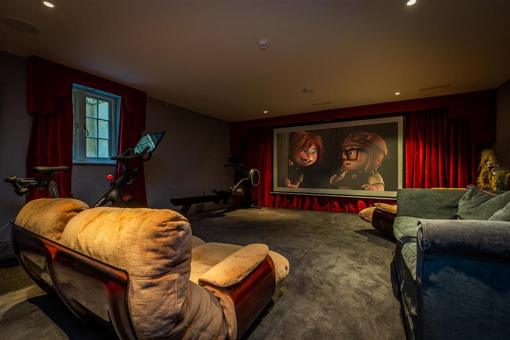 54b Sunderland Street, Tickhill-29.jpg