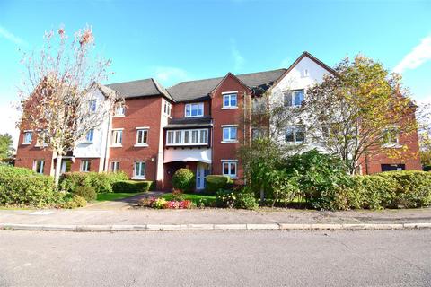 Curie Close, Rugby CV21