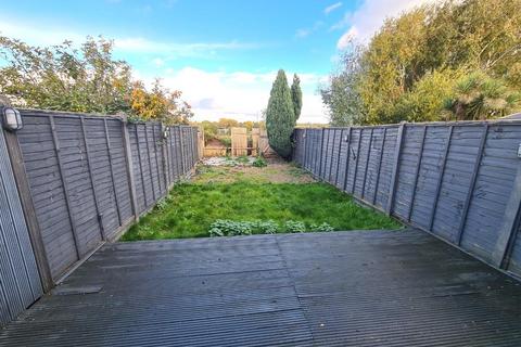 75 Peterborough Road, Carshalton, SM5 1EE